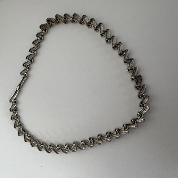 Silver Tone Rhinestone Accent Slant Bar Link Necklace Elegant Classic 17 in - Picture 6 of 8